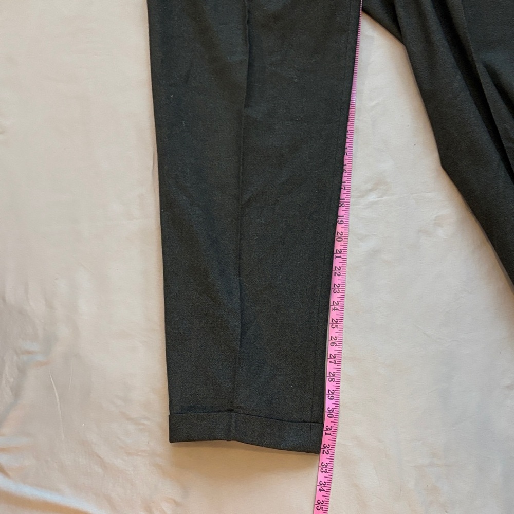 Jos. A. Bank 100% Wool Pleated Dress Pants – Dark Brown Made in Canada - Picture 8 of 9